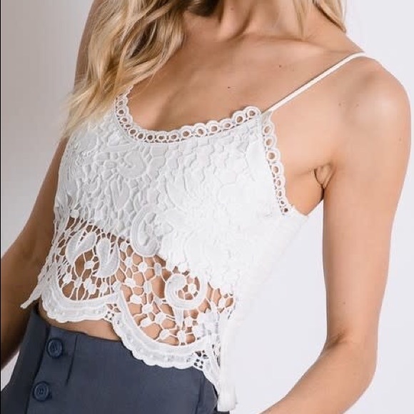 Tops - BEST SELLER white crochet jacquard crop- top